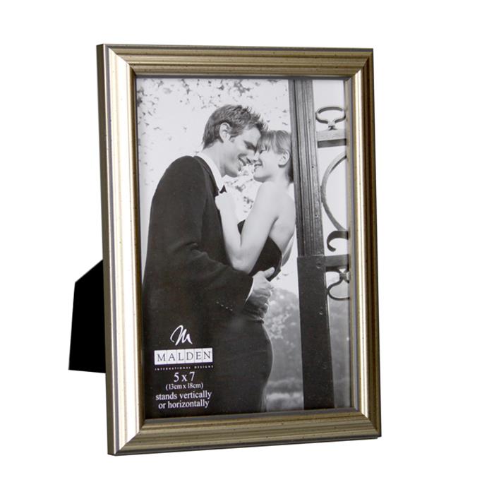 Malden International 4x6 Traditional Silver Ready Made Frame - Style 568-46 | Frame It Waban Gallery