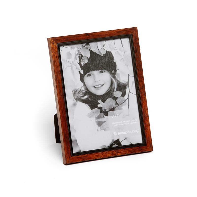 Roma 5x7 Florentine Walnut Ready made picture frame - style 550087